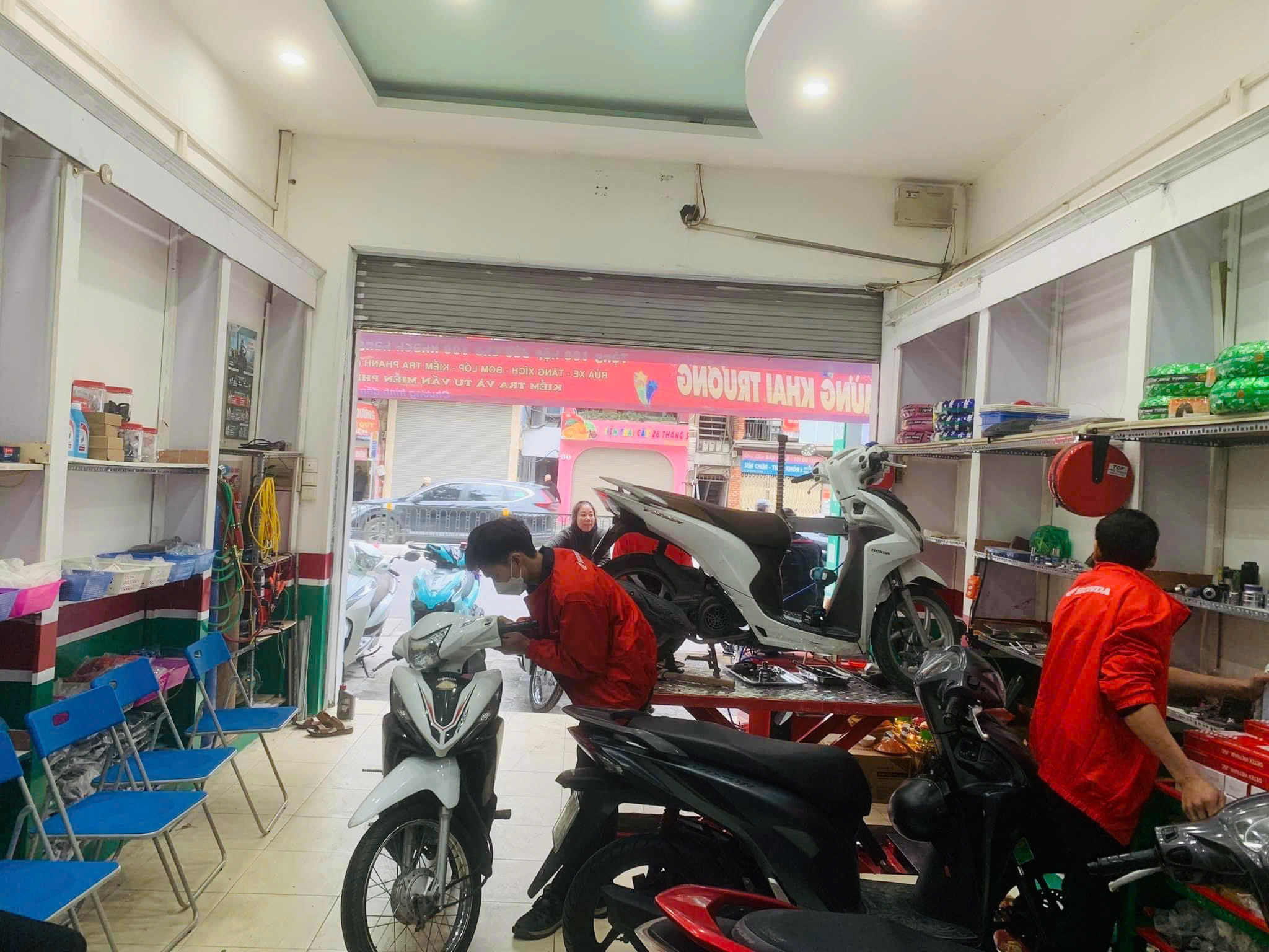 Đội ngũ Kỹ Thuật viên tại Mototrip