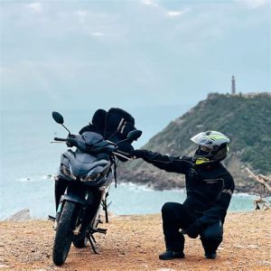 Phượt bằng xe máy